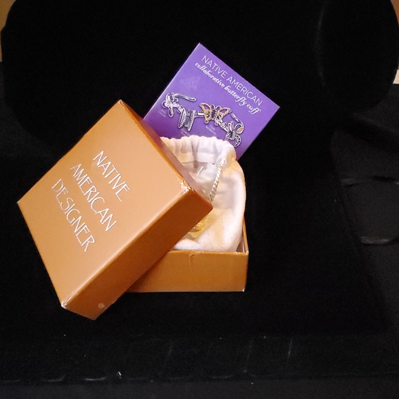 RARE Butterfly Cuff Native American Collaboration Sterling & Brass SWAIA - Picture 3 of 14